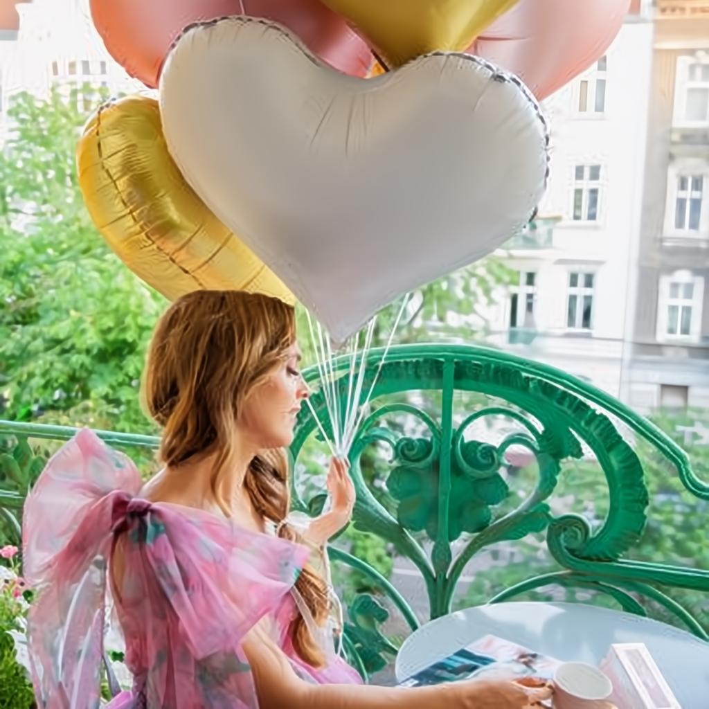 Folienluftballon Herz, 75x64,5 cm, weiss PartyDeco 3