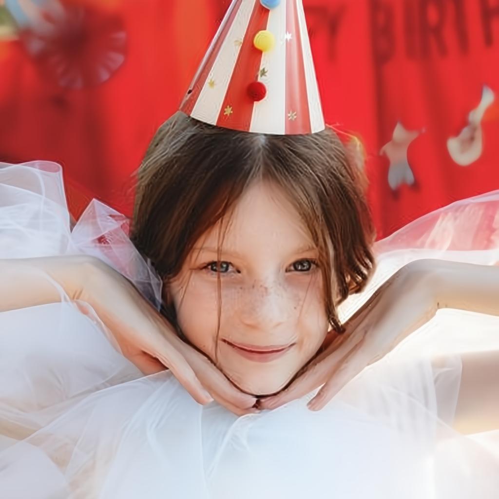 Partyhüte mit Pompons, 16 cm PartyDeco 4