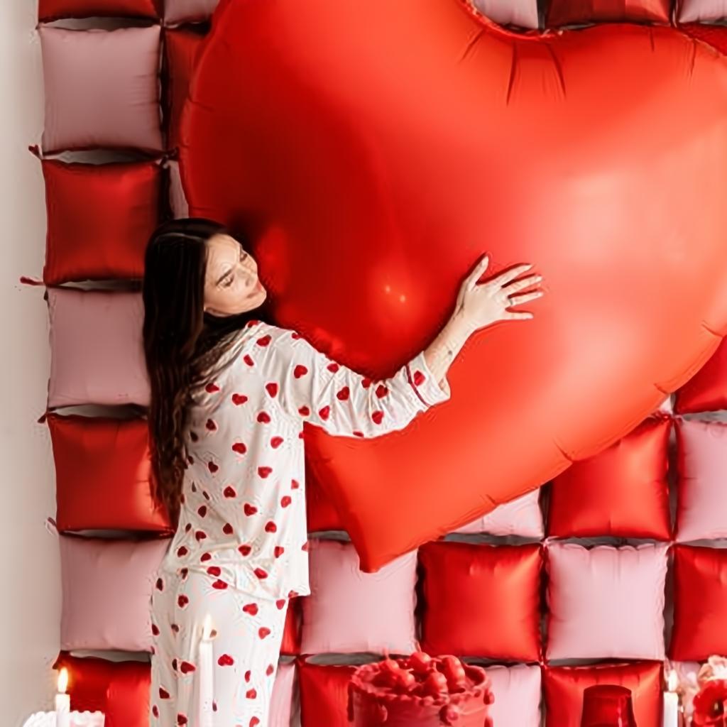 XXL-Folienballon Herz, 136x129 cm, rot PartyDeco 3