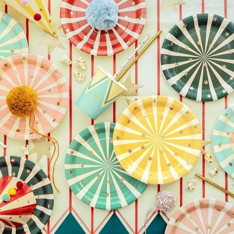 Zirkusstreifen Teller, 18x18 cm PartyDeco 2